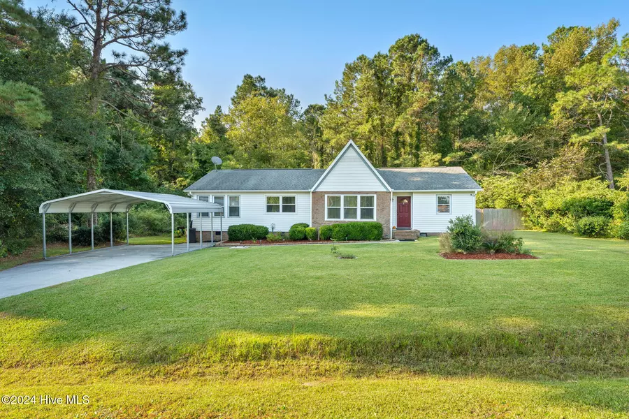 6 Conway RD, Castle Hayne, NC 28429