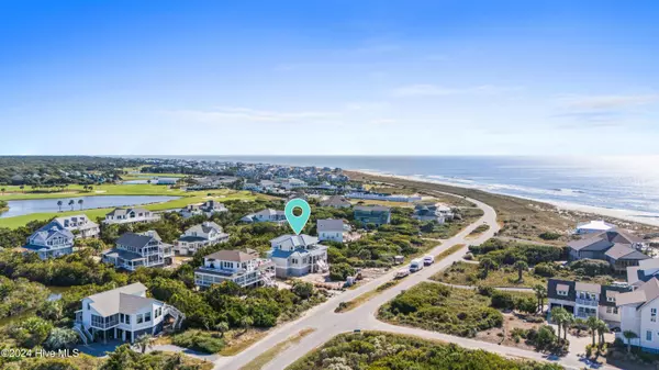 225 W Bald Head Wynd, Bald Head Island, NC 28461