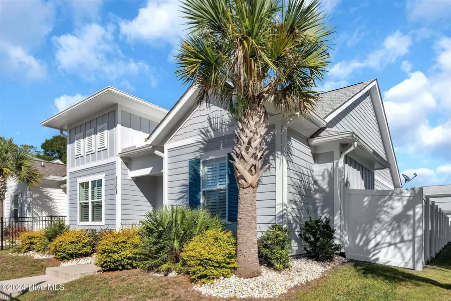 1207 Kingfish BLVD, Calabash, NC 28467