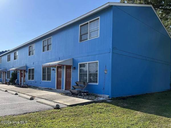 3810 Symi CIR #9, Morehead City, NC 28557