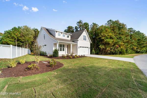 Holly Ridge, NC 28445,705 Sea Otter LN