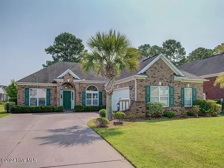 913 Meadowlands TRL, Calabash, NC 28467