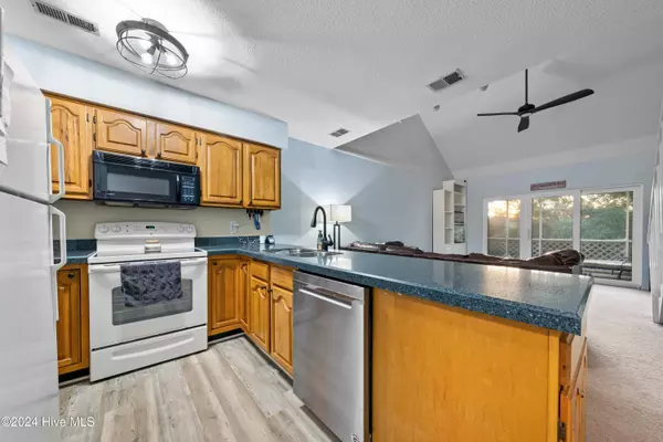 Ocean Isle Beach, NC 28469,1908 Goose Creek RD SW #Unit 1302