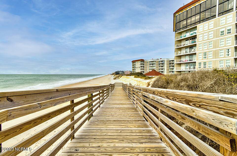 North Topsail Beach, NC 28460,2000 New River Inlet RD #1203