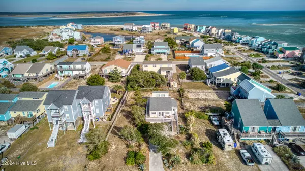 North Topsail Beach, NC 28460,204 Oyster LN