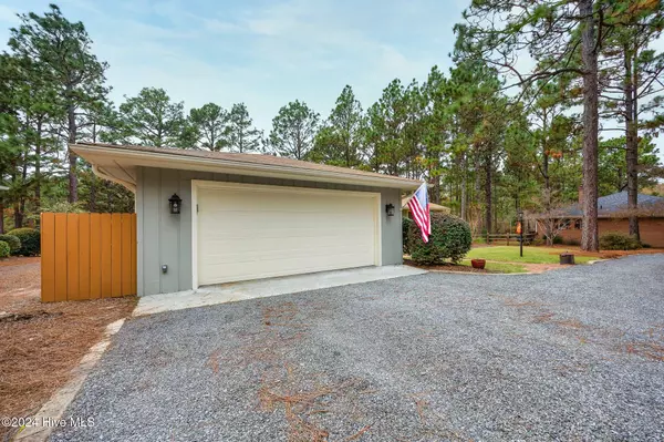 Whispering Pines, NC 28327,24 Windsong PL