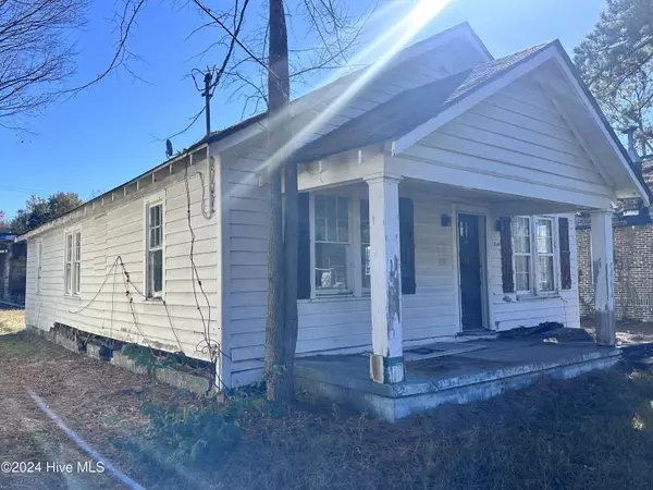 Ahoskie, NC 27910,514 N Mitchell ST