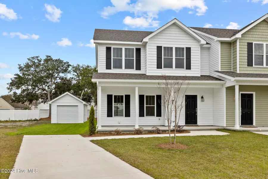 110 Beaufort Walk WALK, Beaufort, NC 28516