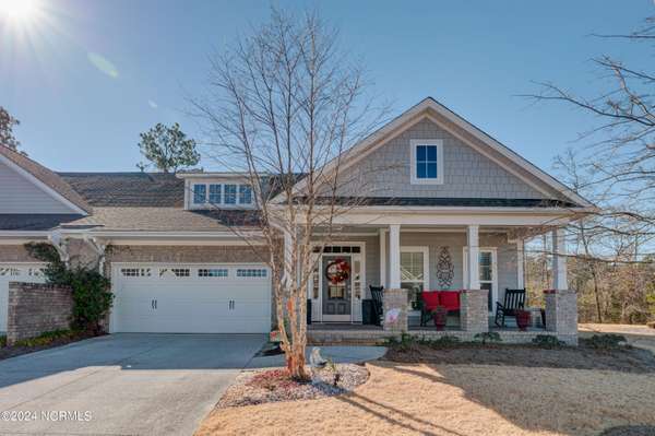 4249 Moorland LN, Wilmington, NC 28409