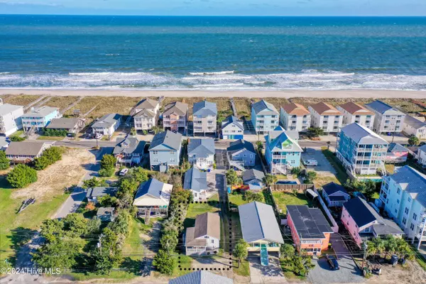 Carolina Beach, NC 28428,714 Canal DR