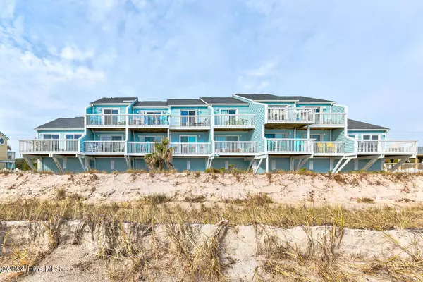 Kure Beach, NC 28449,507 Pelican CT