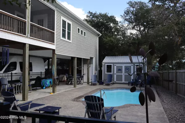 Oak Island, NC 28465,102 NE 54th ST