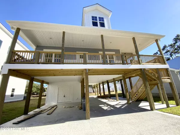 104 NW 22nd ST, Oak Island, NC 28465