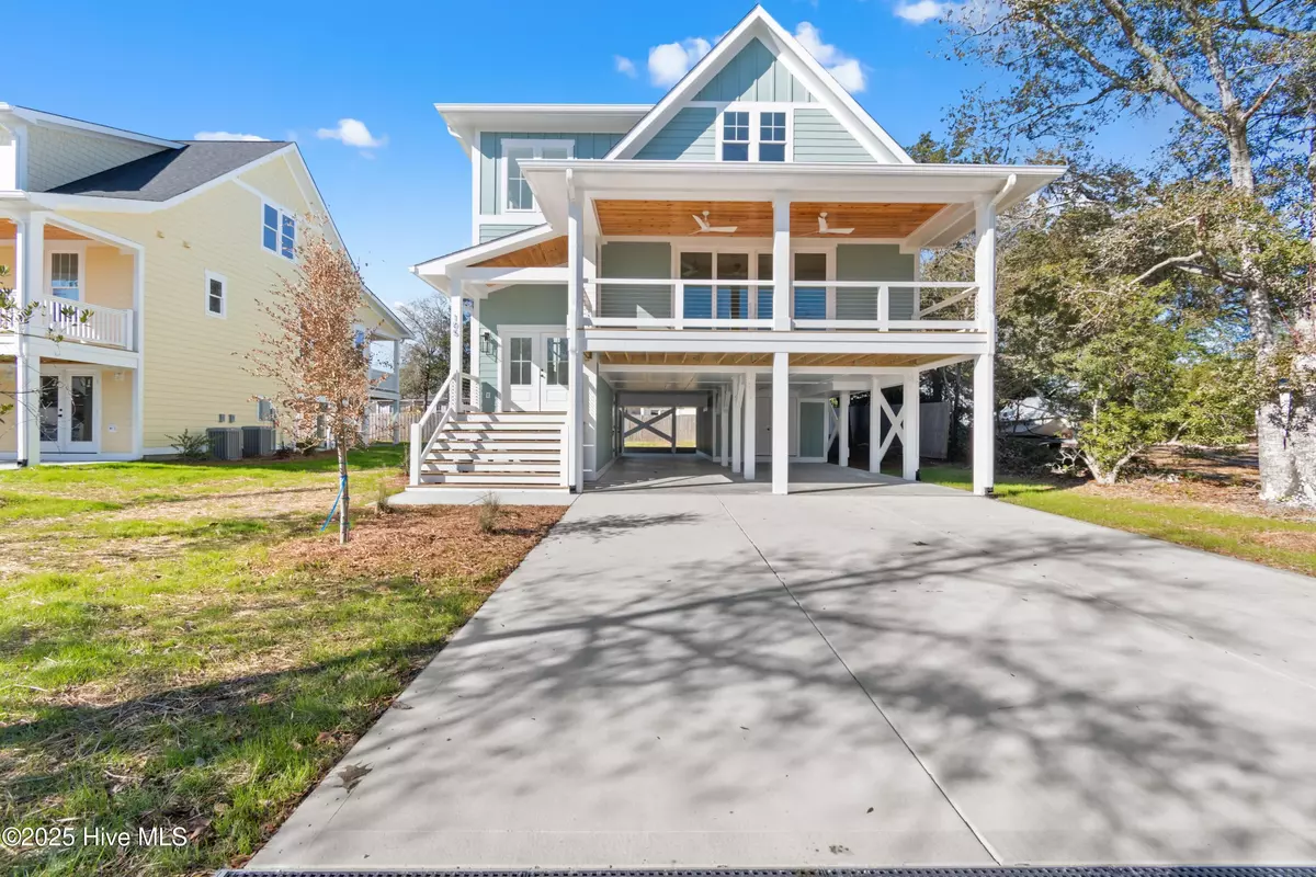 Oak Island, NC 28465,105 NE 64th ST