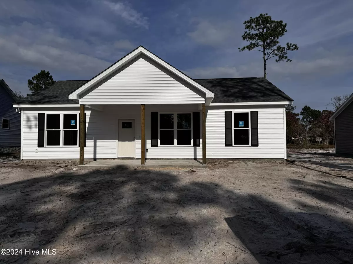 Southport, NC 28461,264 Sanford RD