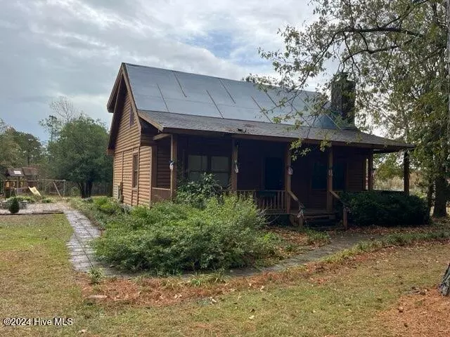 493 Highway 172, Hubert, NC 28539