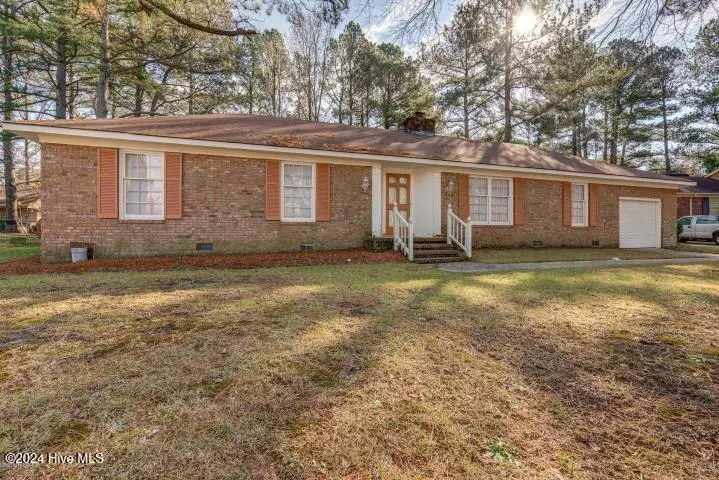 2729 Stewart LN, Rocky Mount, NC 27803