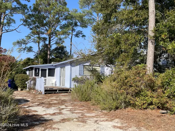 Oak Island, NC 28465,165 NE 6th ST