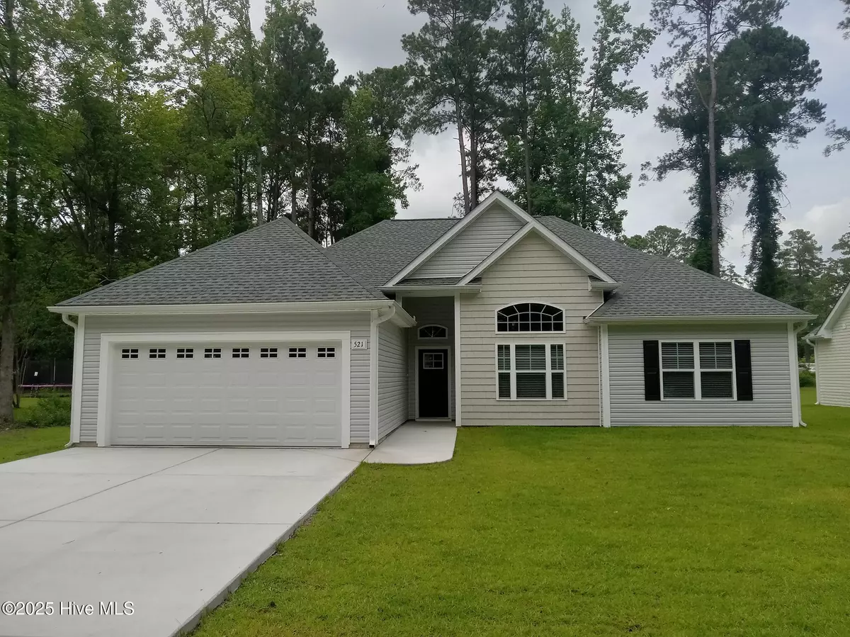 Whiteville, NC 28472,521 Vineland DR