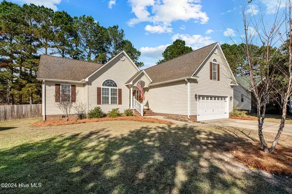 New Bern, NC 28562,114 Iverson LN