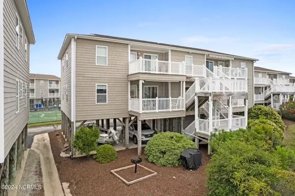 Ocean Isle Beach, NC 28469,250 W Second ST #4a