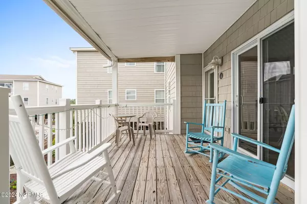 Ocean Isle Beach, NC 28469,250 W Second ST #4a