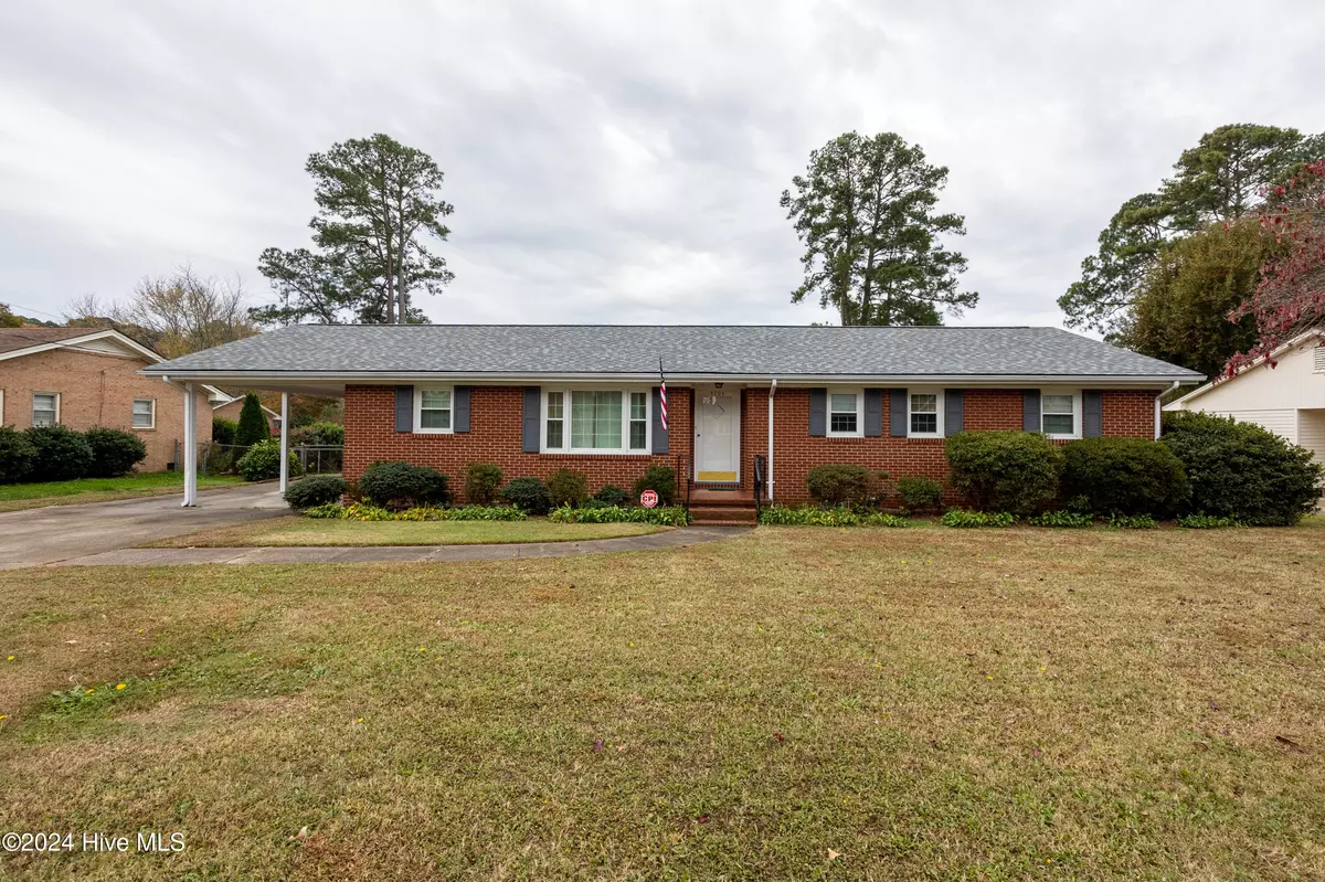 Wilson, NC 27893,1721 Westwood AVE W