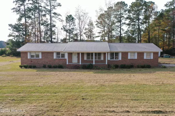 Chadbourn, NC 28431,714 S Wilkes ST