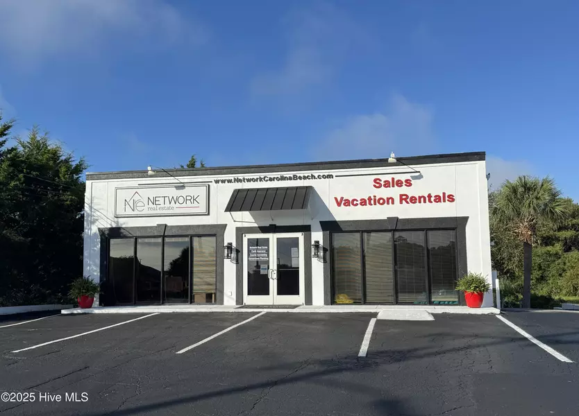 1029 N Lake Park BLVD N #C, Carolina Beach, NC 28428