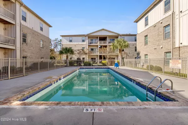 123 Covil AVE #Apt 203, Wilmington, NC 28403