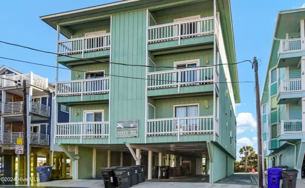 Carolina Beach, NC 28428,902 Carolina Beach AVE N #Unit 2a