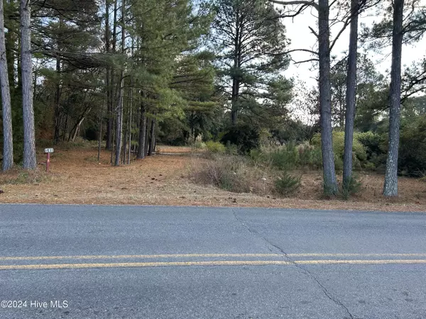 Aberdeen, NC 28315,705 S Pinehurst ST