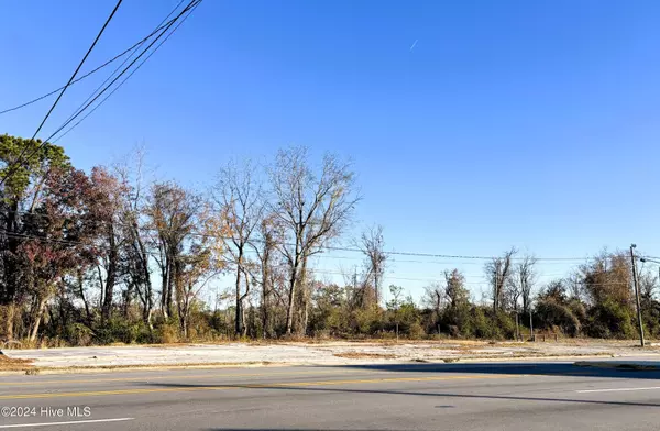 Jacksonville, NC 28540,220 S Marine BLVD