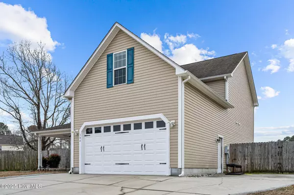 Hubert, NC 28539,304 Tucksey CT S
