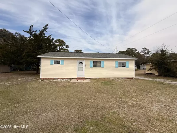7018 Beach DR SW, Ocean Isle Beach, NC 28469