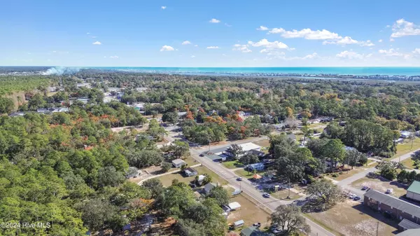 Ocean Isle Beach, NC 28469,7018 Beach DR SW