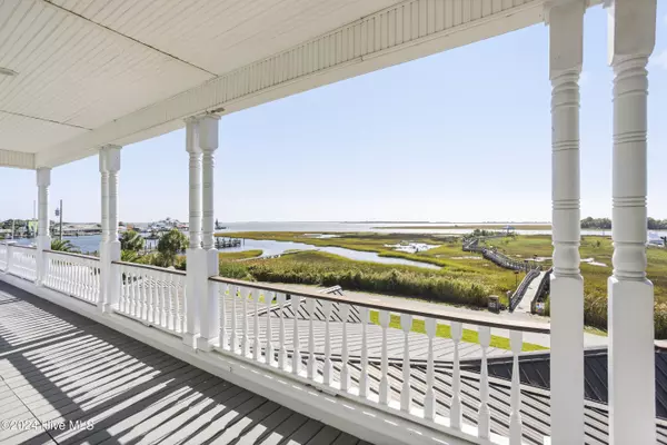 Southport, NC 28461,516 W Brunswick ST