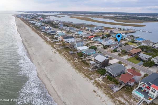 5416 W Beach DR, Oak Island, NC 28465