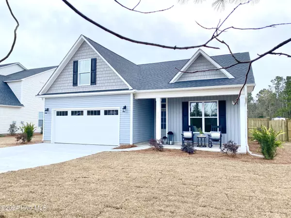 3973 Pepperberry LN, Southport, NC 28461