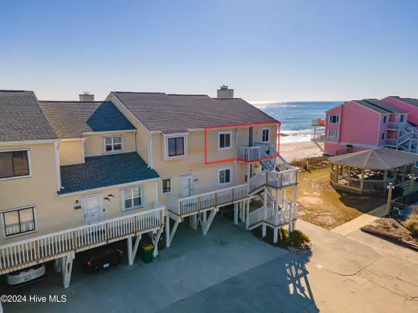 Kure Beach, NC 28449,1006 Pelican CT