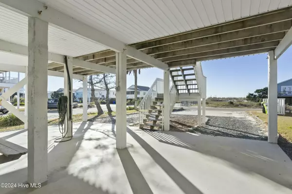 Oak Island, NC 28465,2930 E Beach DR