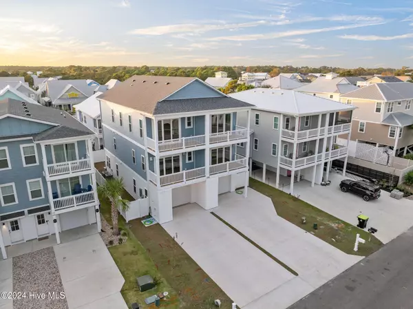 Carolina Beach, NC 28428,1208 Mackerel LN #2