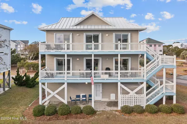 Surf City, NC 28445,621 Maritime WAY