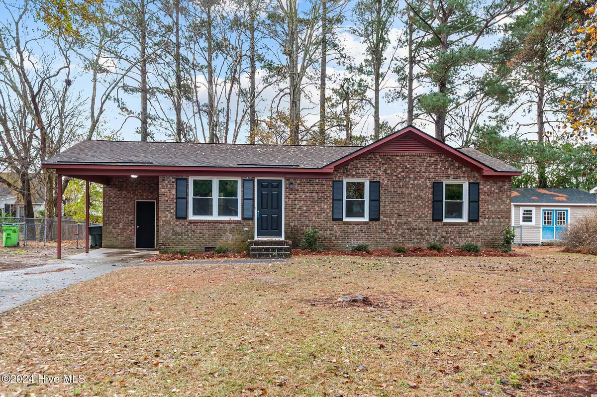 Winterville, NC 28590,394 Jeanette ST