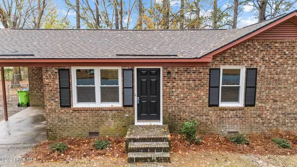 Winterville, NC 28590,394 Jeanette ST