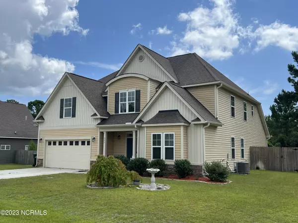 304 Plymouth LN, Holly Ridge, NC 28445