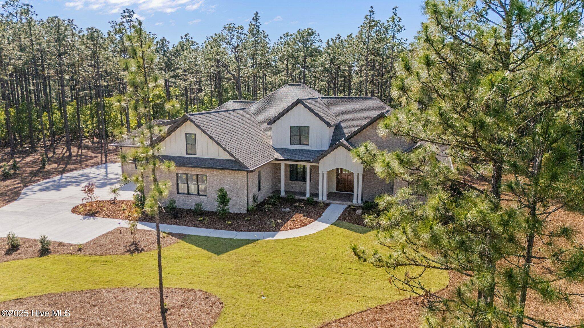 Pinehurst, NC 28374,201 Meyer Farm DR