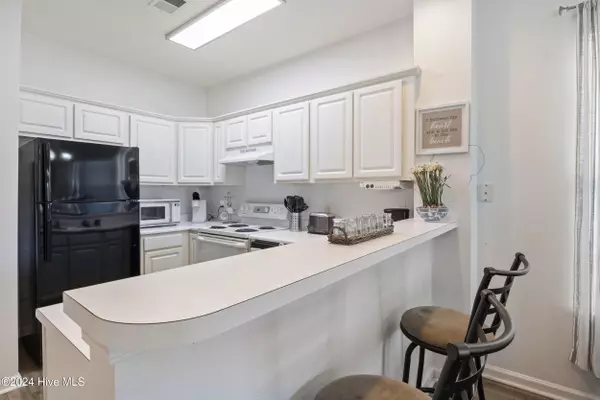 Sunset Beach, NC 28468,866 Great Egret CIR SW ## 3