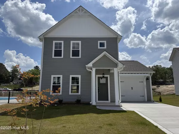 485 Kendall DR, Southern Pines, NC 28387