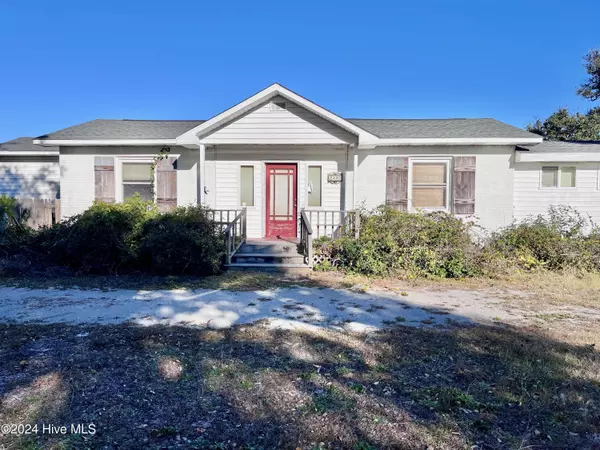 2490 Cedar Island RD, Cedar Island, NC 28520